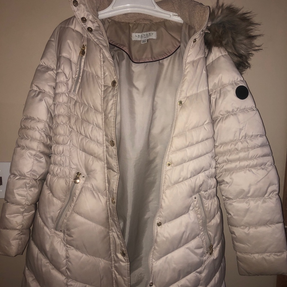 Winter jacket - Picture 2 of 8